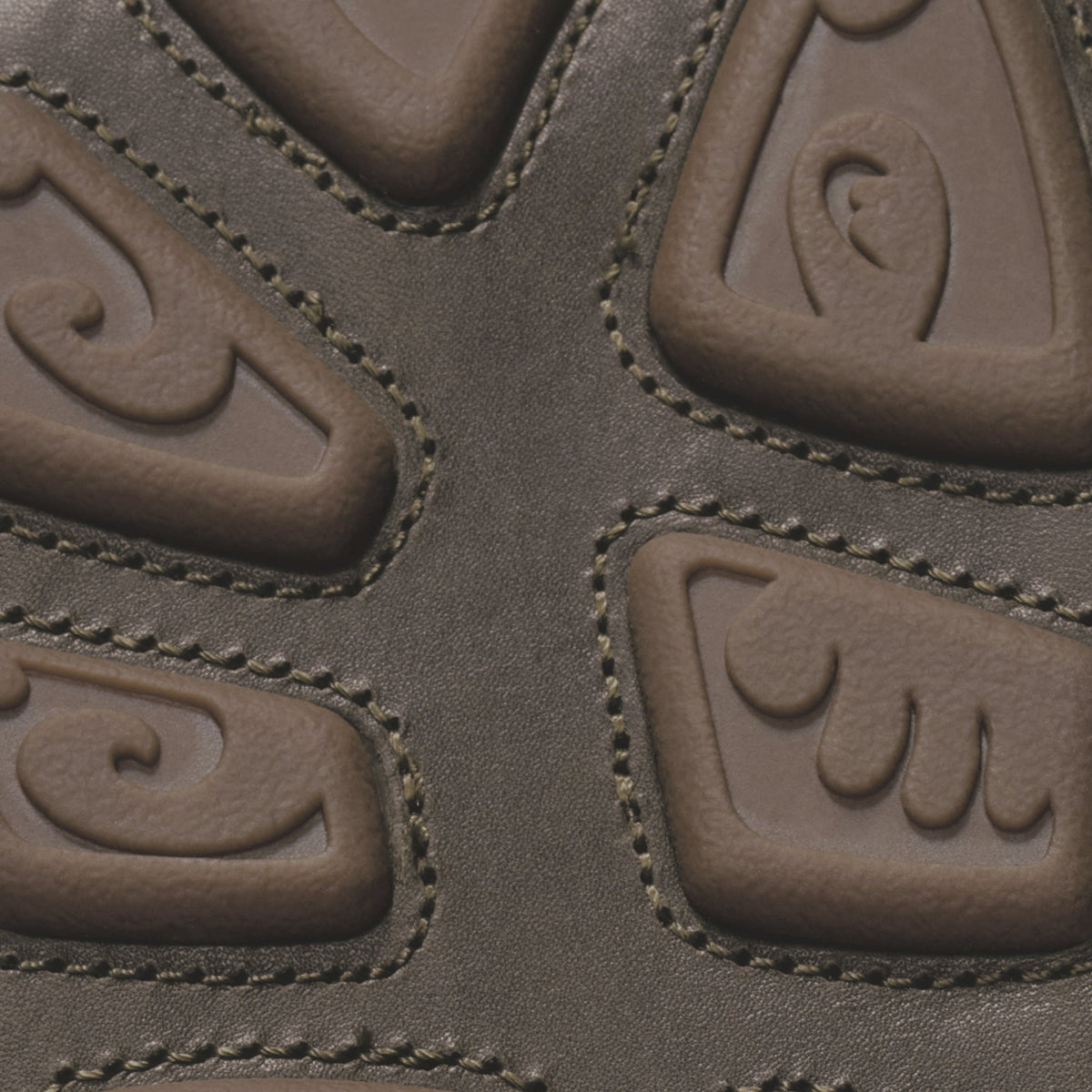 Hiapo Men's Leather Beach Sandals - Clay / Mustang