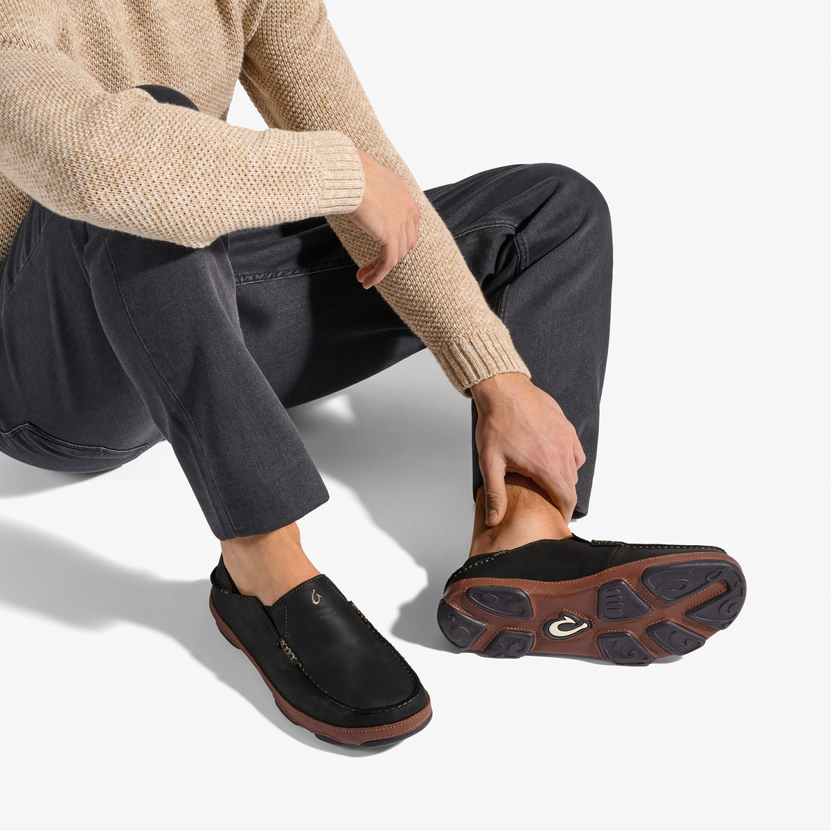 Moloa Men's Leather Slip-On Shoes - Black / Toffee