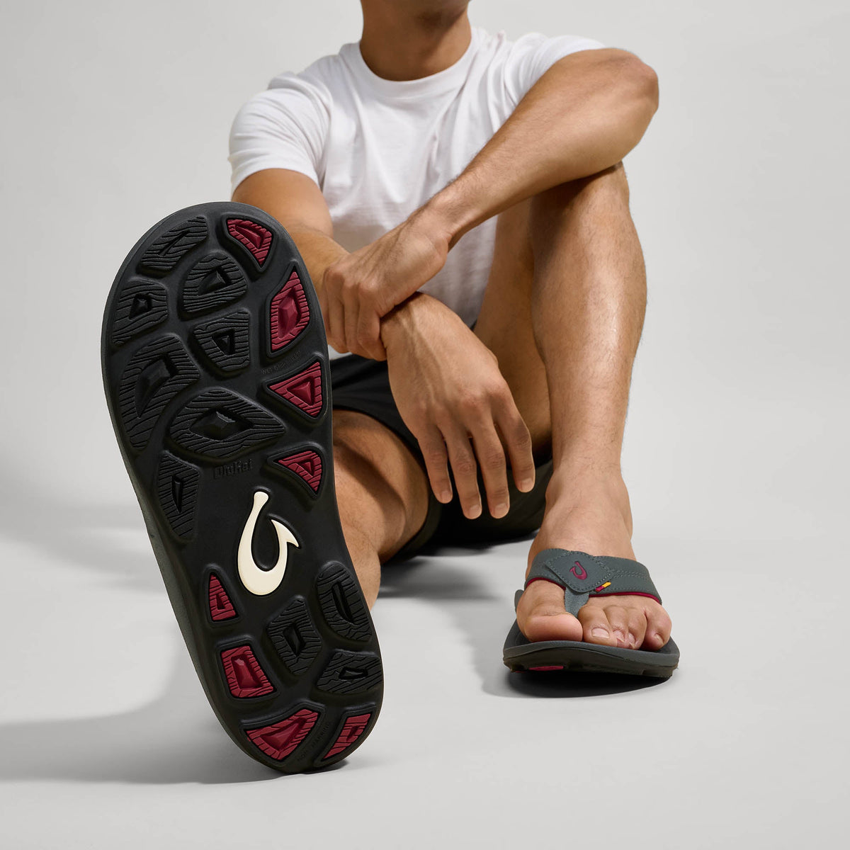 Kipi Men's Beach Sandals - Dark Shadow