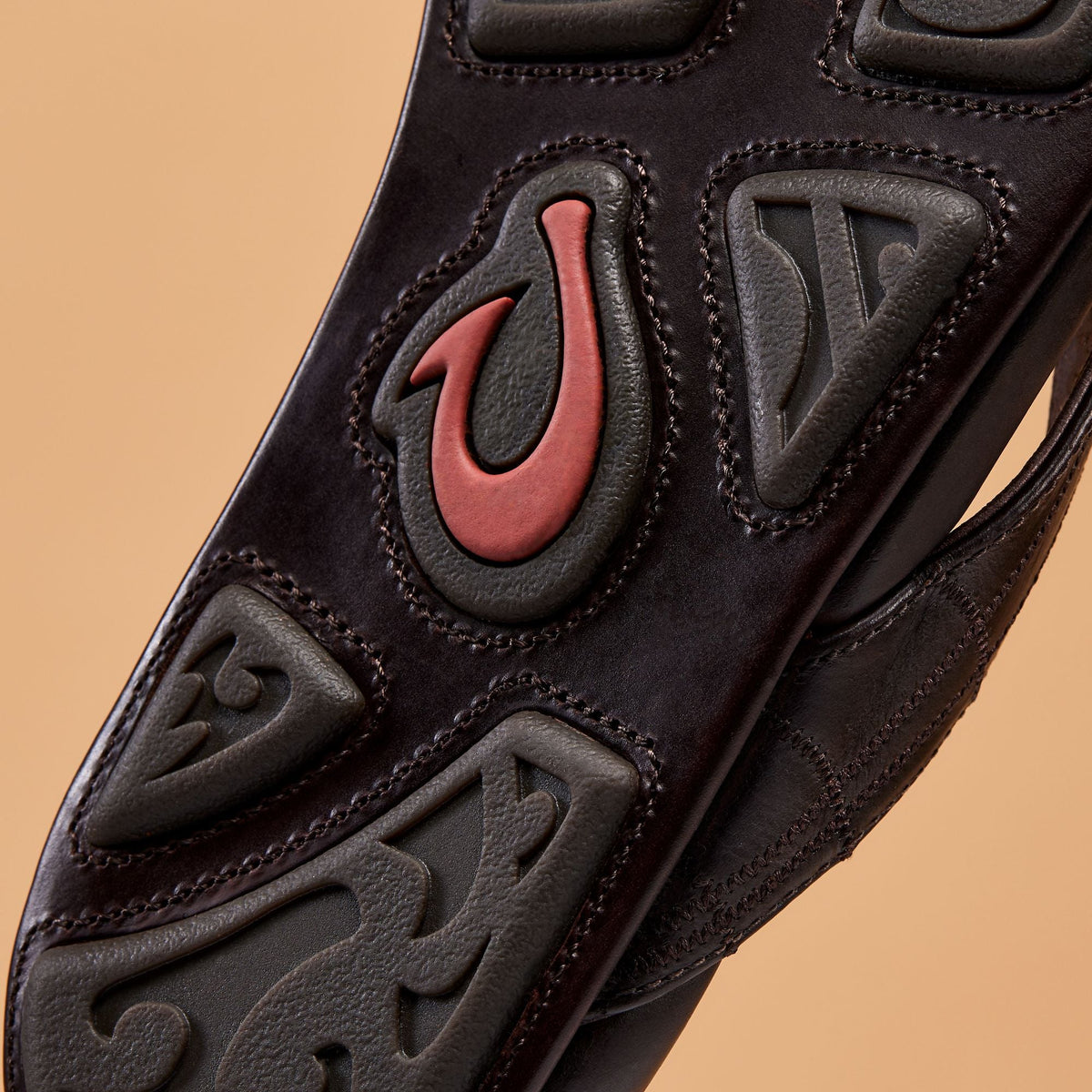 Hokulea Kia Men's Beach Sandals - Dark Wood