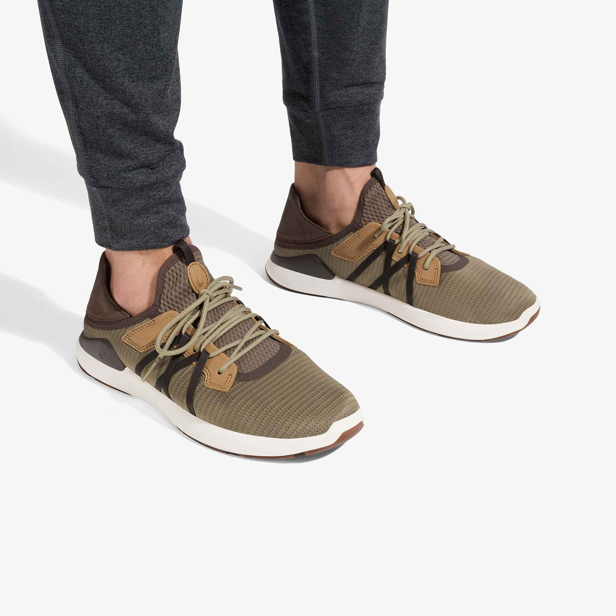 Mio Li Men's Everyday Athletic Shoes - Mustang / Dk Java
