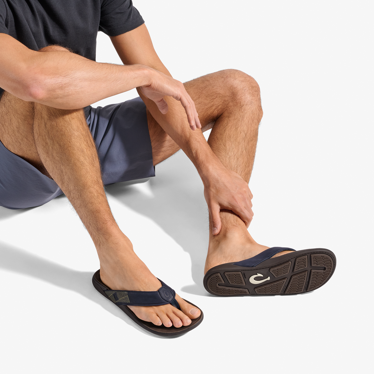 Tuahine Men's Leather Sandals - Trench Blue / Dark Wood