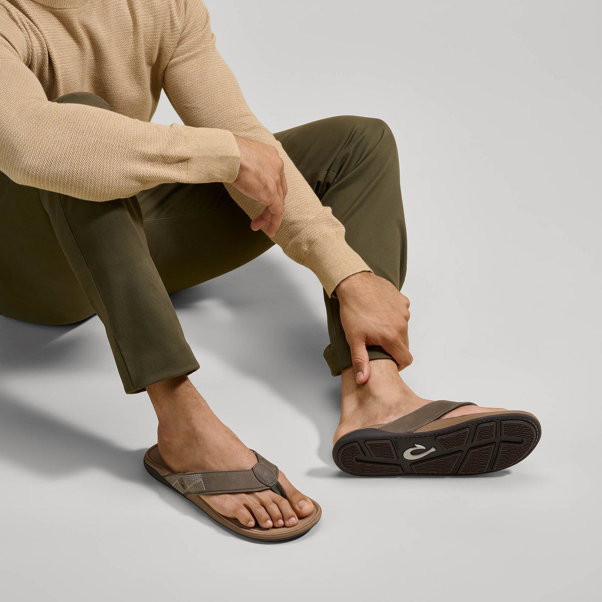 Tuahine Men's Leather Sandals - Hunter / Golden Sand