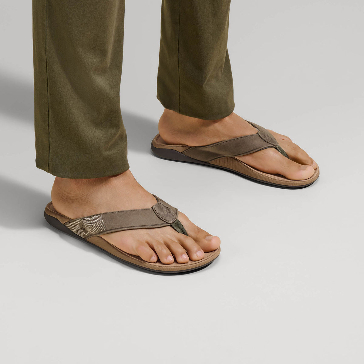 Tuahine Men's Leather Sandals - Hunter / Golden Sand