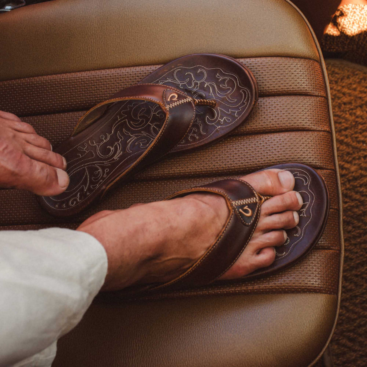 Mekila Men's High-Character Leather Sandals - Natural