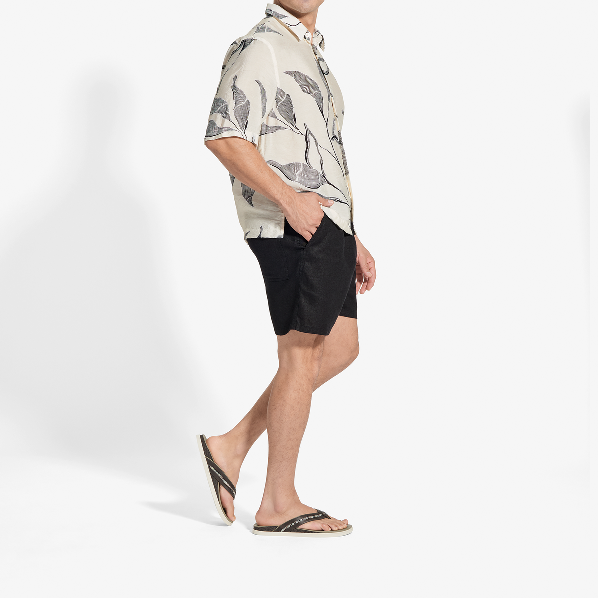 Shoreline Men's Beach Sandals - Mustang / Clay