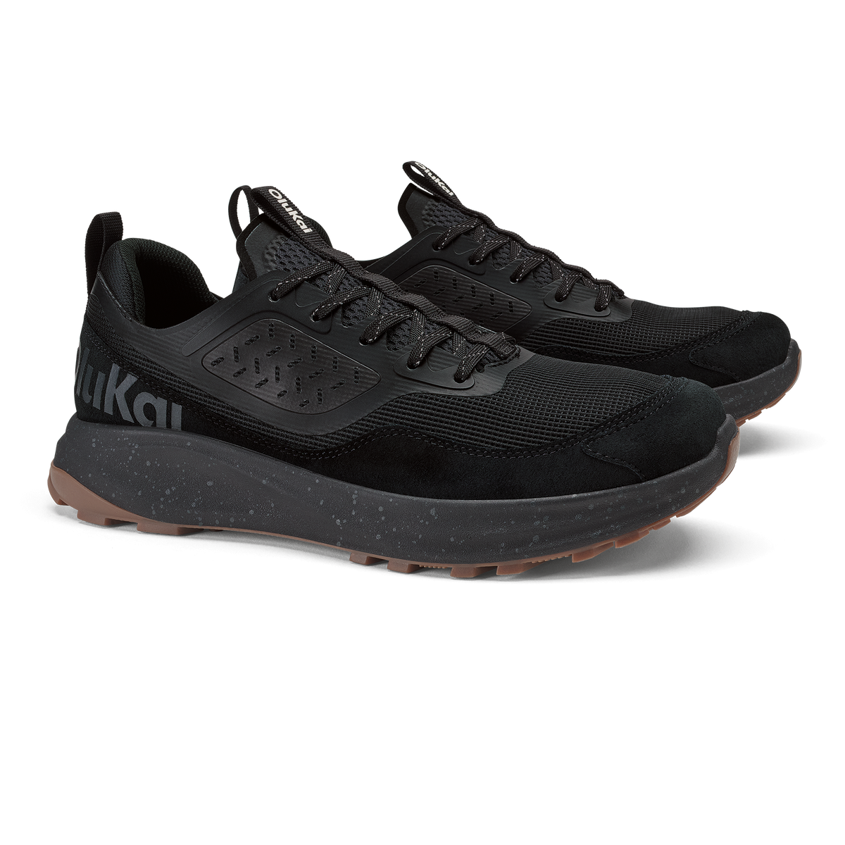 Makiki Men's All-Terrain Athletic Shoes - Black / Black