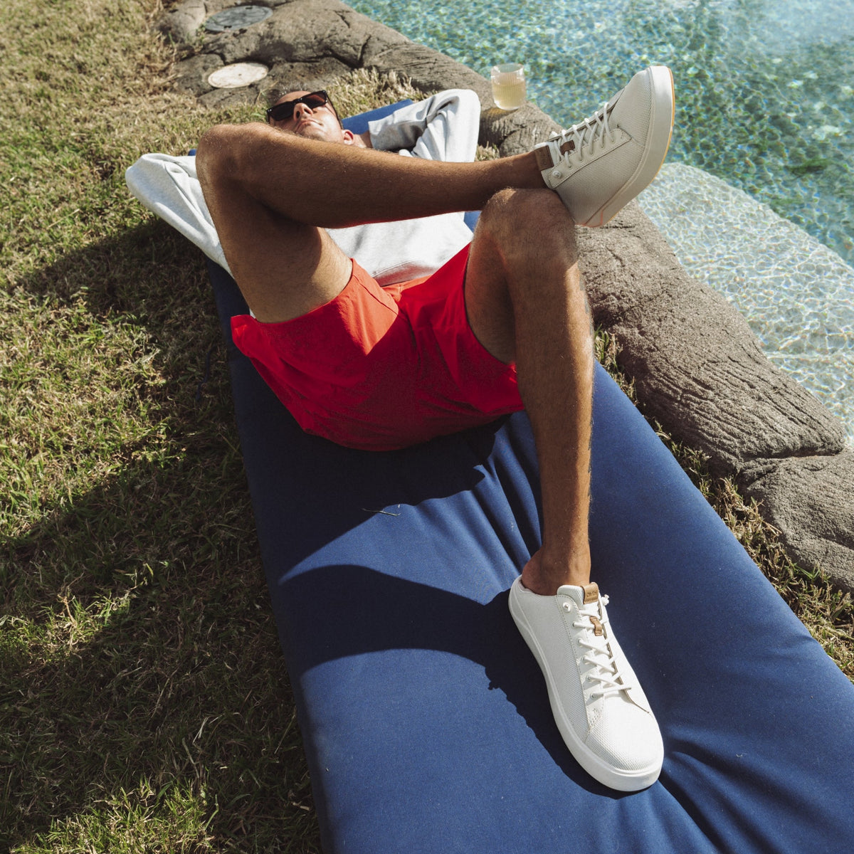 Laeahi Li Nui Men's Sneakers - White Sand / White Sand