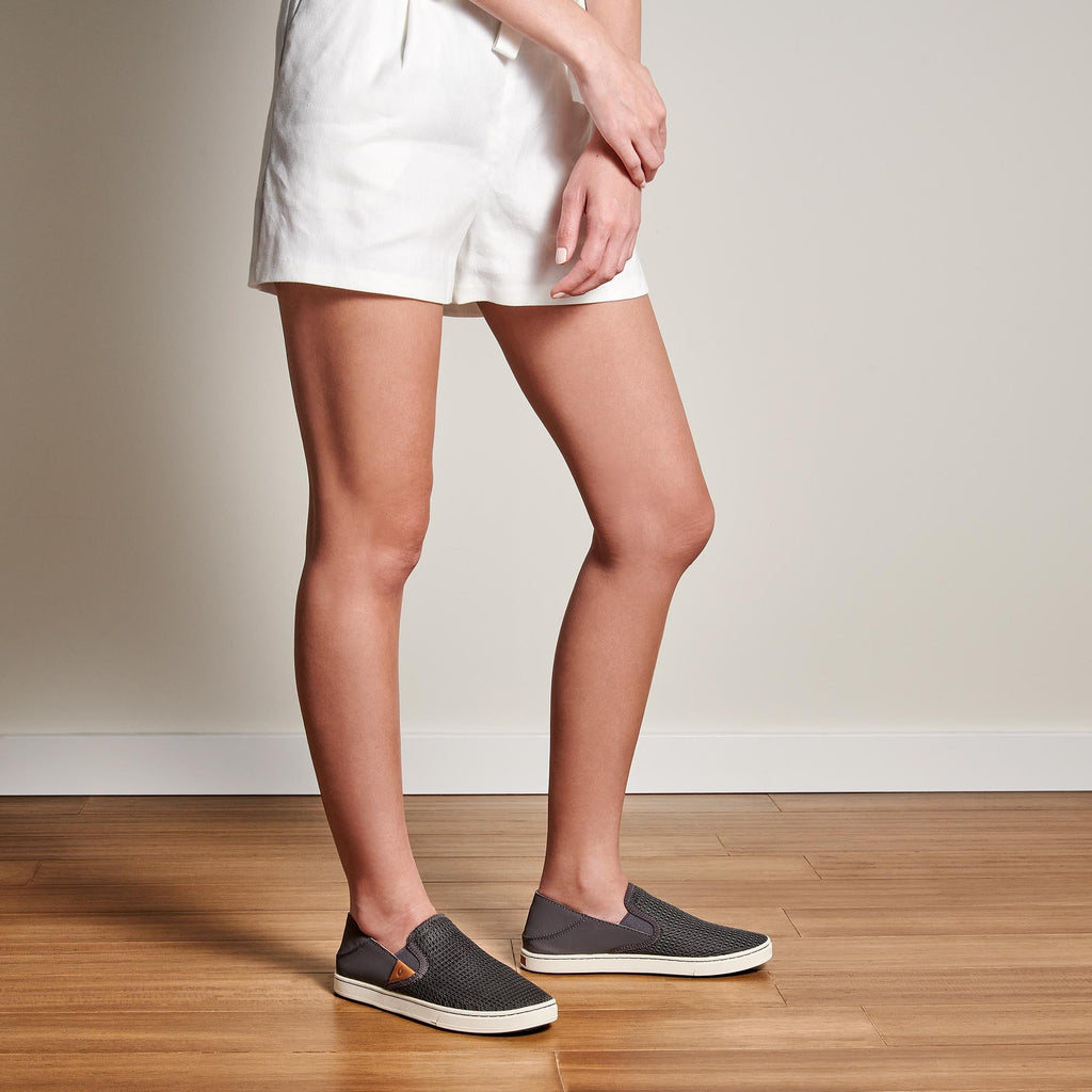 Pehuea Women's Breathable Slip-On Shoes - Pavement