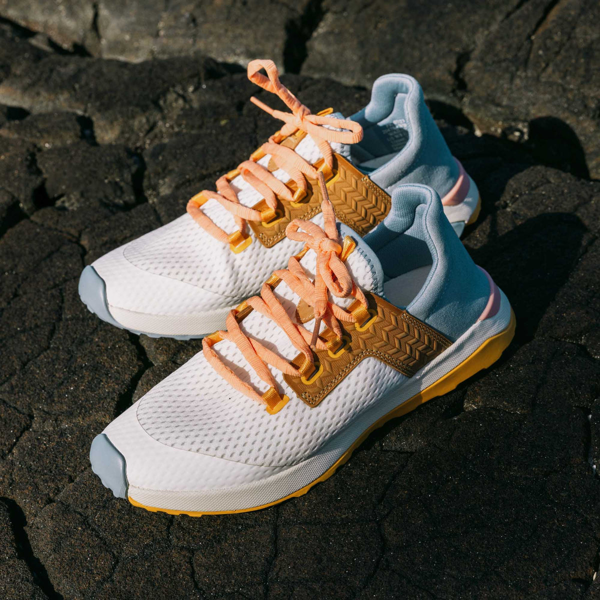 Wailuku Women's Athletic Shoes - Bright White / Sea Ice