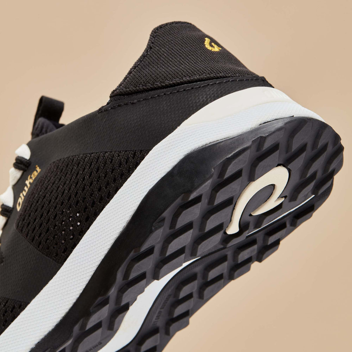 Huia Women's Slip-On Athletic Shoes - Black