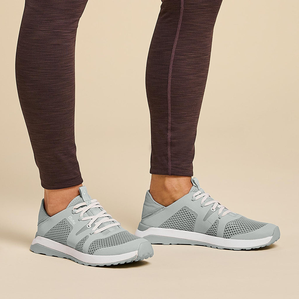 Huia Women's Slip-On Athletic Shoes - Pale Grey