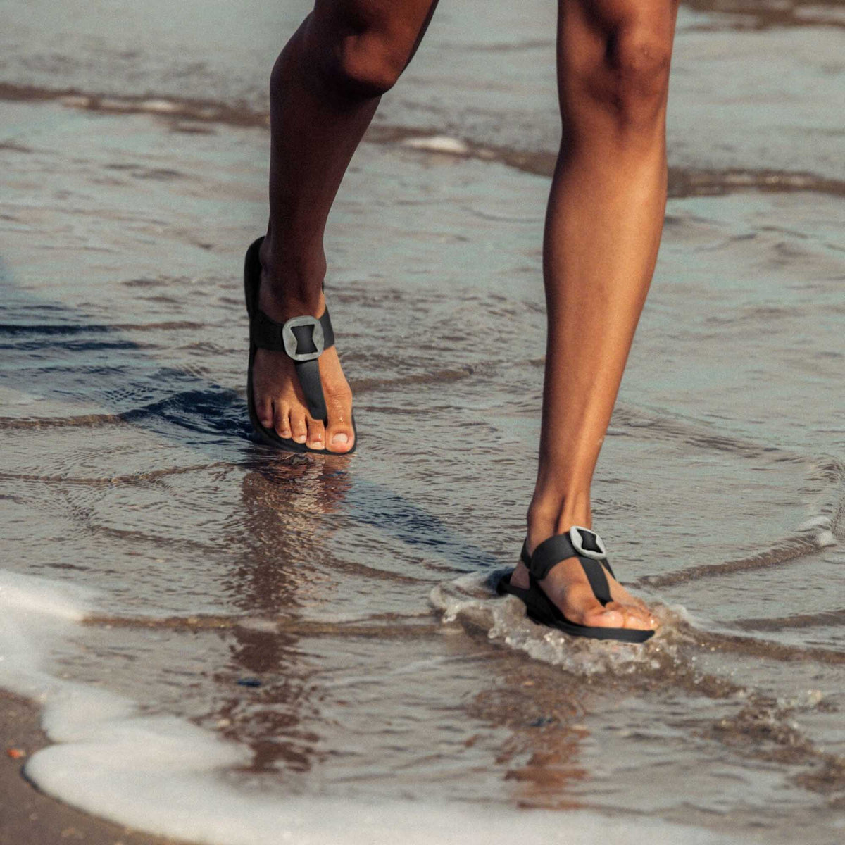 Lai T Bar Women's Strappy Beach Sandals - Lava Rock / Lava Rock