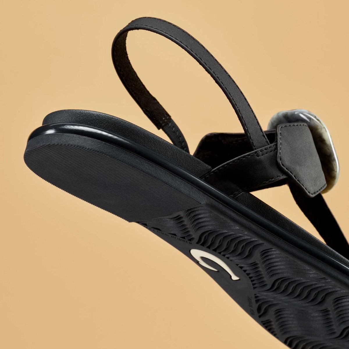 Lai T Bar Women's Strappy Beach Sandals - Lava Rock / Lava Rock