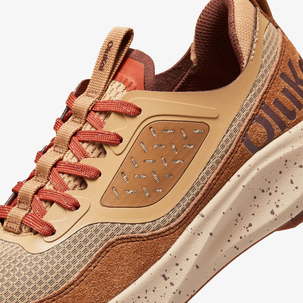 Makiki Women's All-Terrain Athletic Shoes - Sandshell / Carob