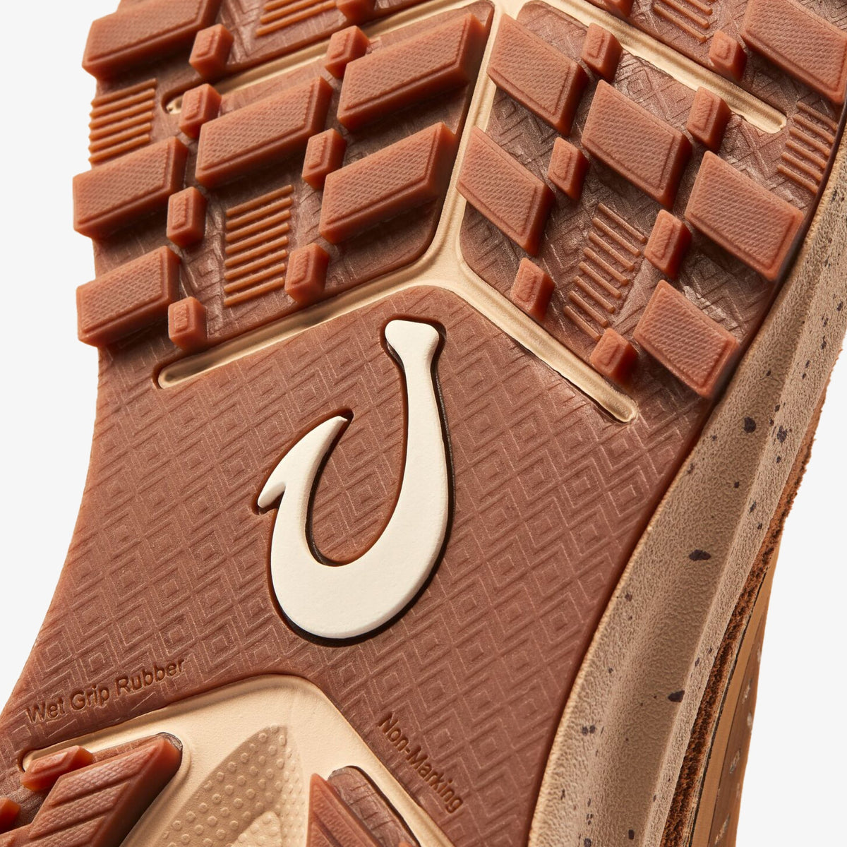 Makiki Women's All-Terrain Athletic Shoes - Sandshell / Carob