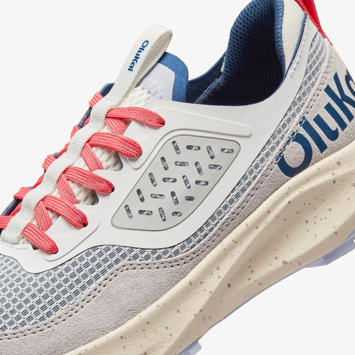 Makiki Women's All-Terrain Athletic Shoes - Bright White / Coastal Blue
