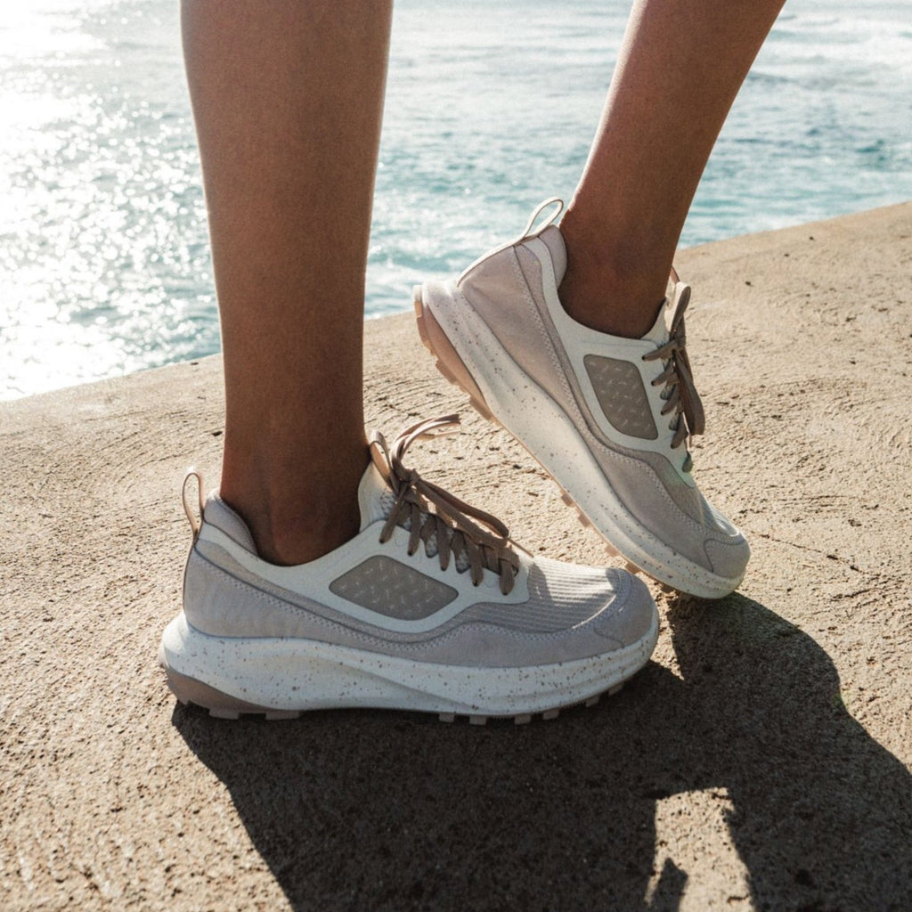 Makiki Women's All-Terrain Athletic Shoes - White Sand / Tapa