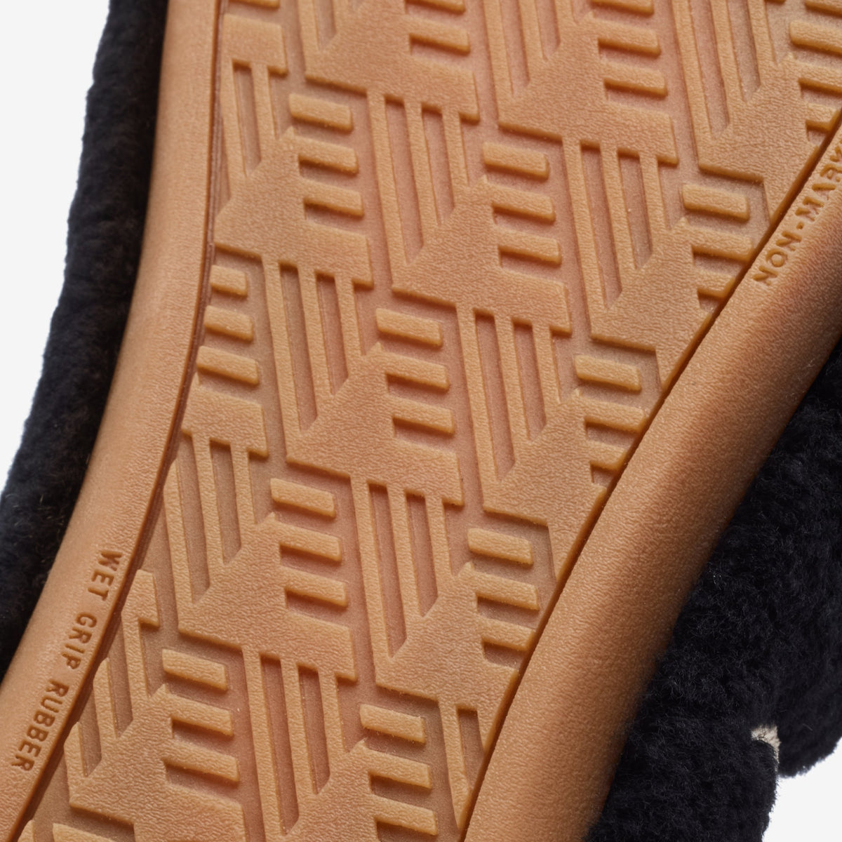 Hale Mule Women's Mule Slipper - Lava Rock / Tapa