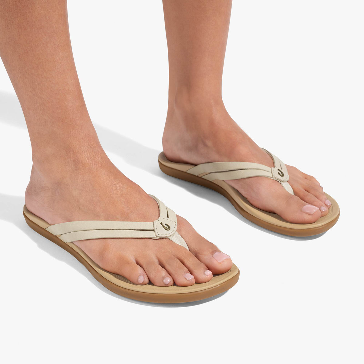 Hoopio Hui Women's Beach Sandals - Tapa / Warm Sand