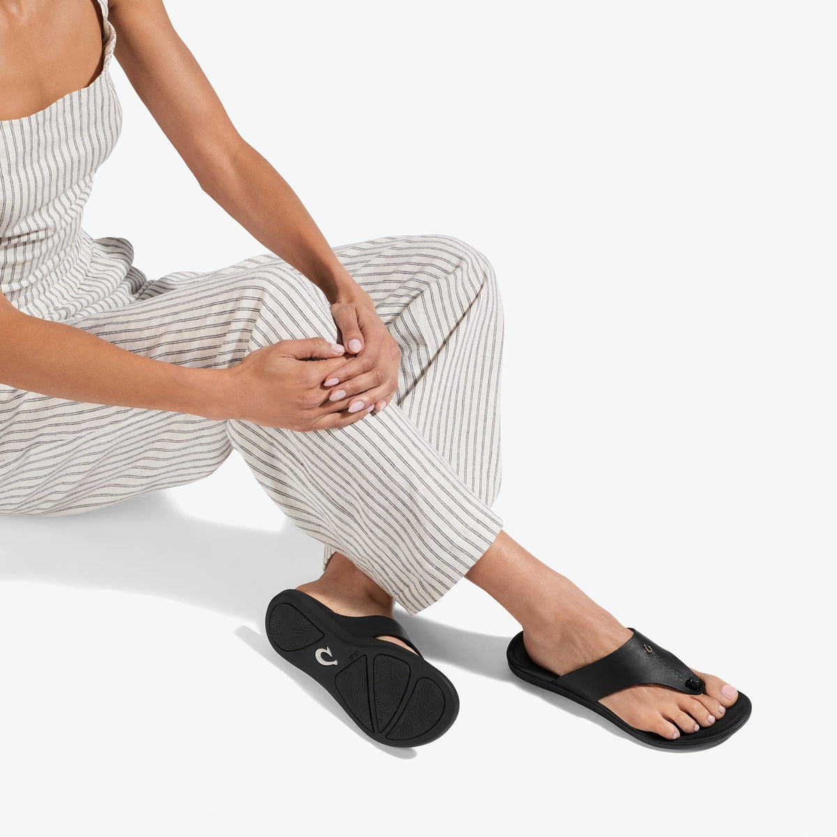 Hoopio Mele Women's Vario Sandals - Black / Black