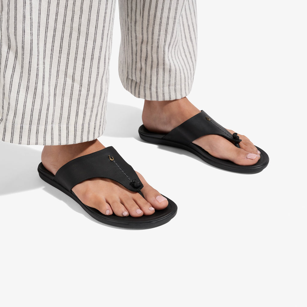 Hoopio Mele Women's Vario Sandals - Black / Black