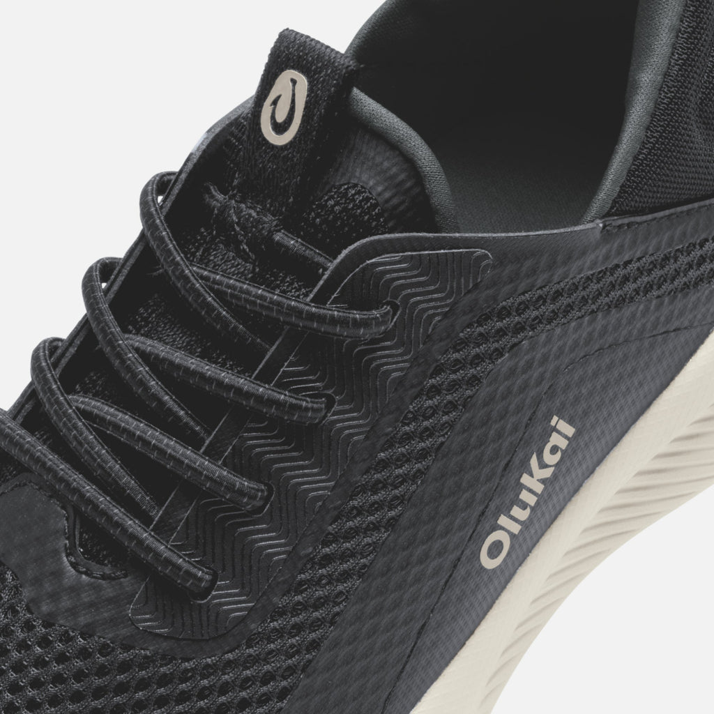 Kialoa Women's Sneakers - Lava Rock / Lava Rock