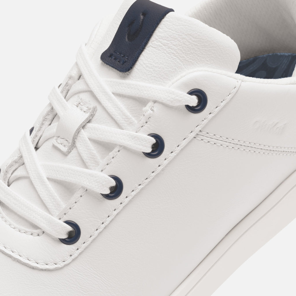Puakea Women's Golf Shoes - Bright White / Trench Blue