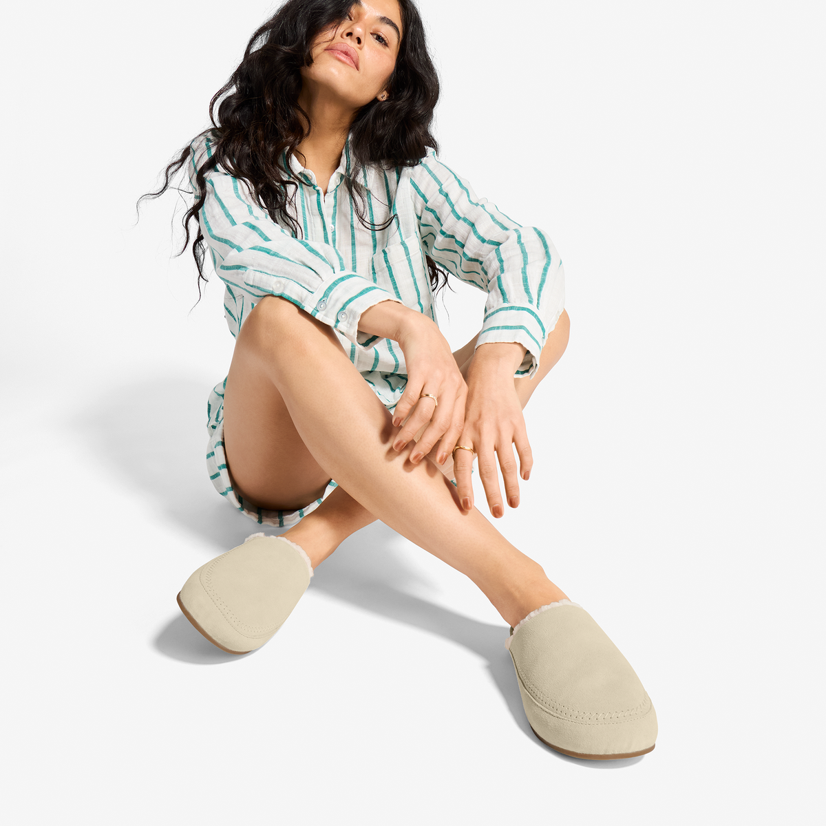 Kipea Malie Women's Mule Slipper - Ecru / Taupe Grey