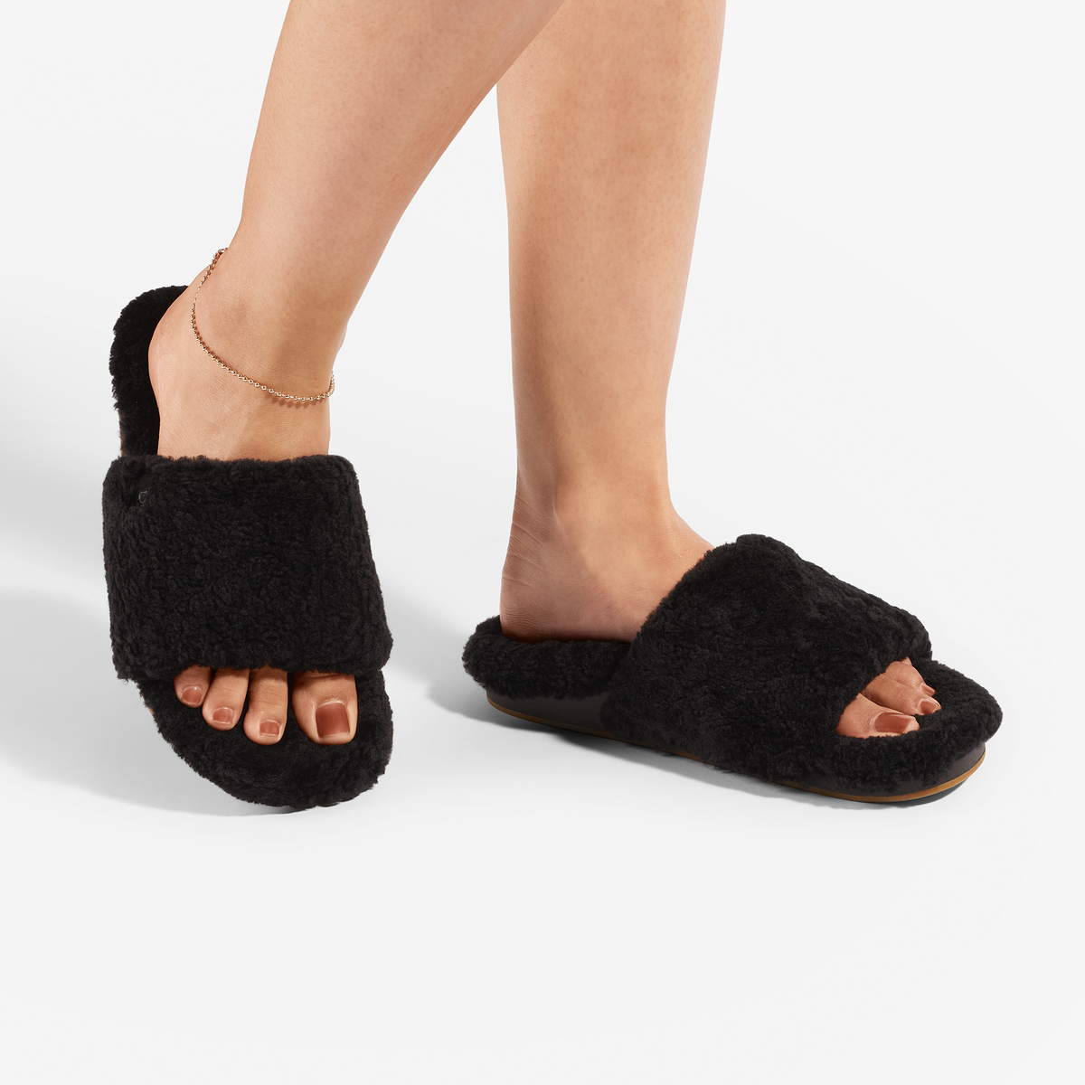 Kipea Ulana Women's Slide Sandals - Black / Black