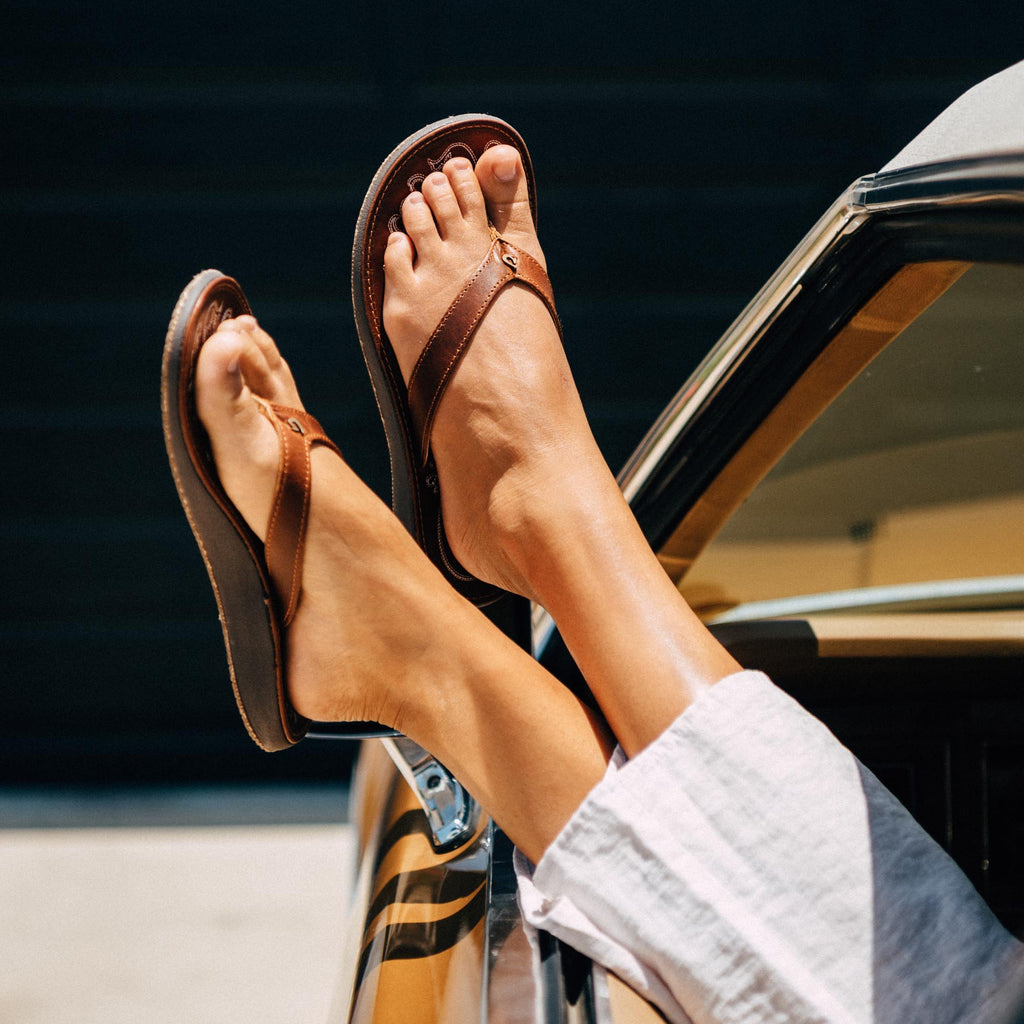 Paniolo Women's Leather Sandals - Natural